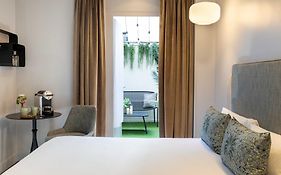 Hotel Eiffel Saint Charles